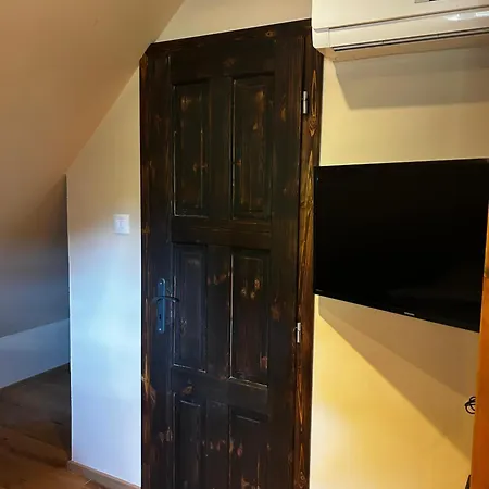 Kings Apartment